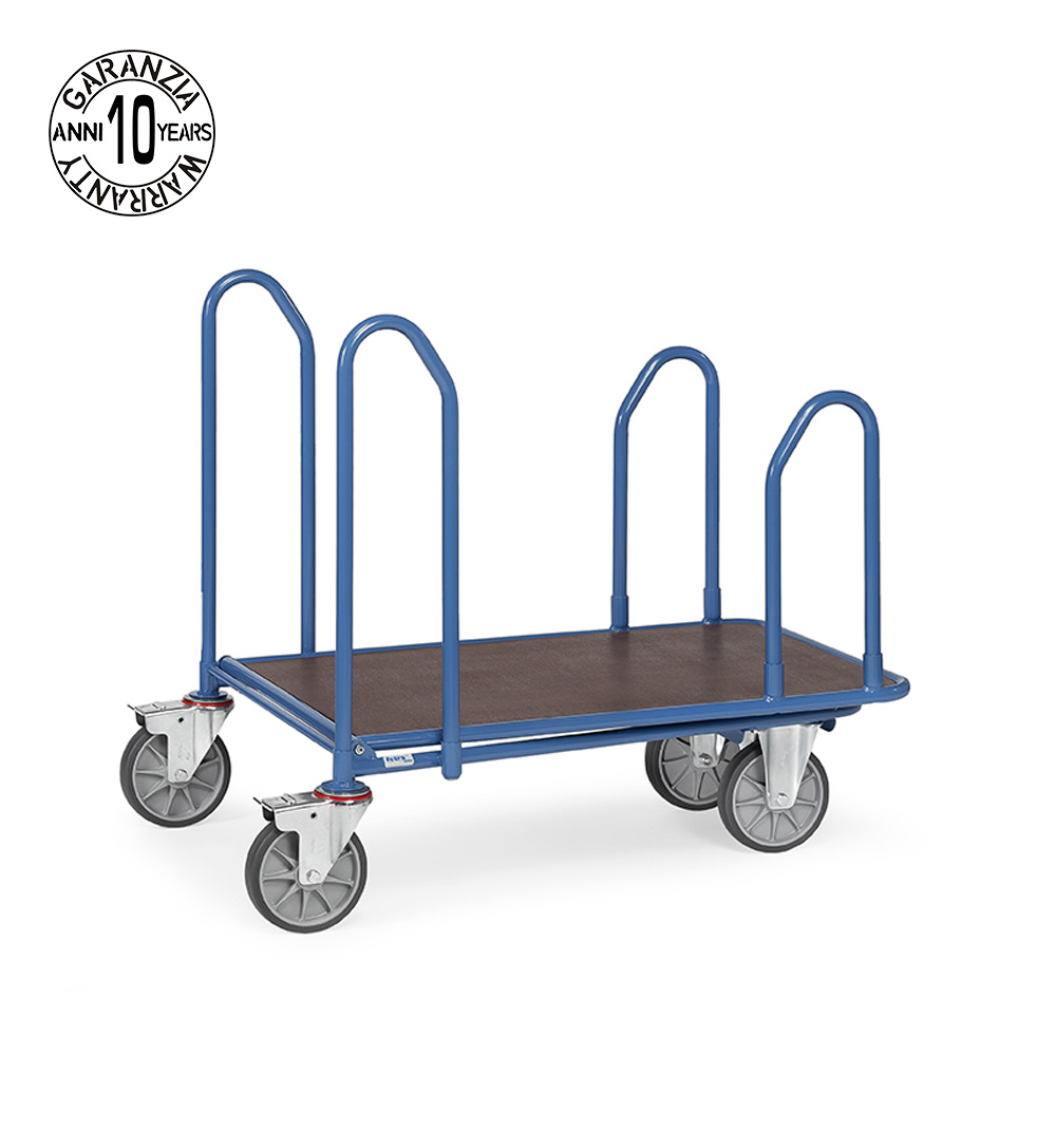Carrello C C con montanti
